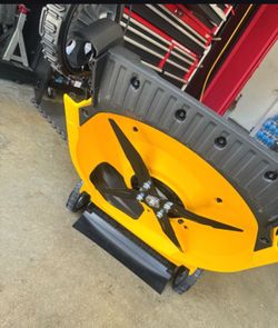 Dewalt lawn mower TOOL ONLY