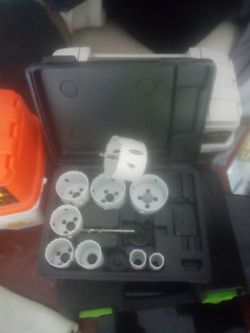 Hole saw kit