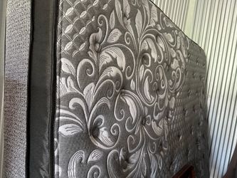 King size mattress