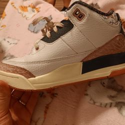 Retro 3s Floral 