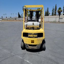 Forklift 