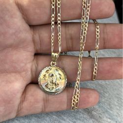 14kt Chain With Jesus Pendant 