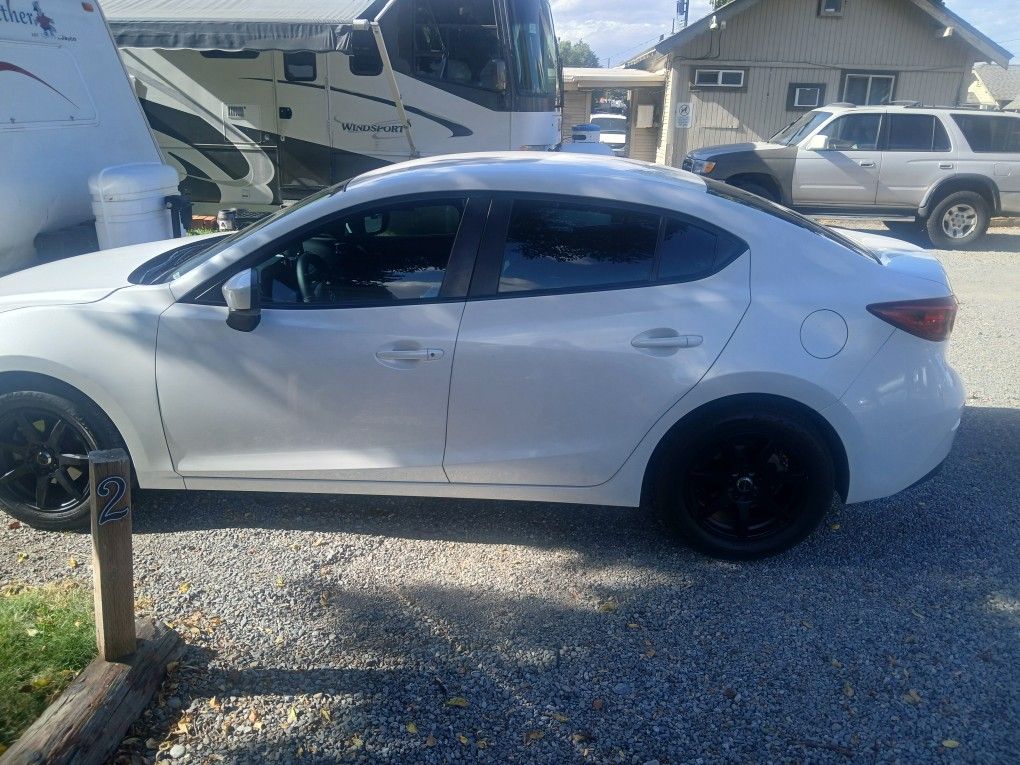2015 Mazda Mazda3 Sport