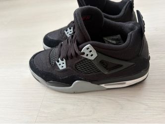 Air Jordan 4