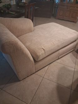 Lazy Susan couch
