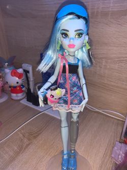 Monster High Buried Secrets Frankie