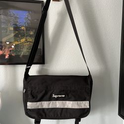 Supreme Hi Vis Messenger Bag