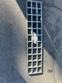 75-82 C10 Grill