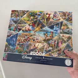 Thomas Kinkade Disney 2000-Piece Puzzle