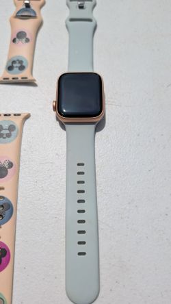Apple Watch With Extra Bands