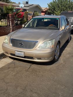 2004 Lexus LS 430