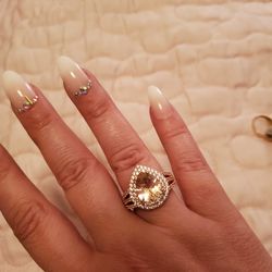 Bella luce morganite stimulant ring