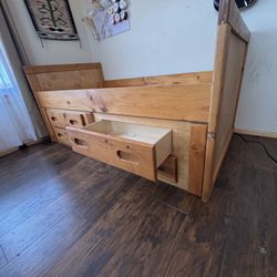 Twin Bed 