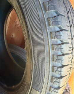 2/—-265/60/20 Goodyear 10ply tires $100 for both good for spares
