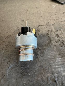 Ignition assemble