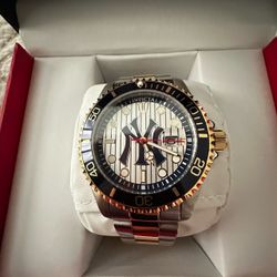 Invicta NY Yankees watch