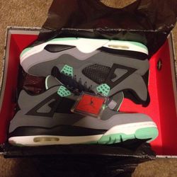Jordan 4s Green Glow 