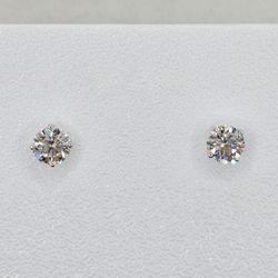 IGI Certified 2 CTW Diamond Earrings 18K Gold
