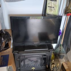 42" Emerson Flat Screen Tv