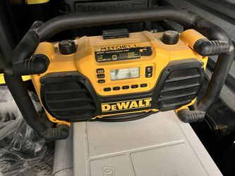 DeWalt Work site Charger / Radio