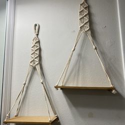 Hanging Shelves 