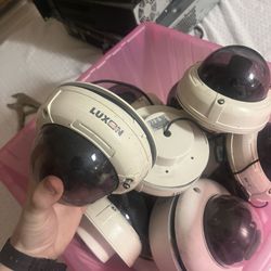 Security System tech (GREAT DEAL)