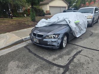 2006 325i BMW ( Read Description)