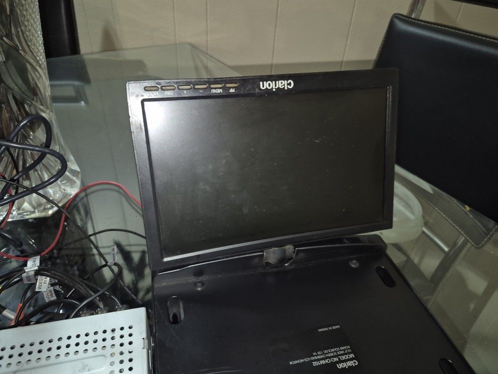 Super rare CLarion Overhead A/v Unit With DVD Player