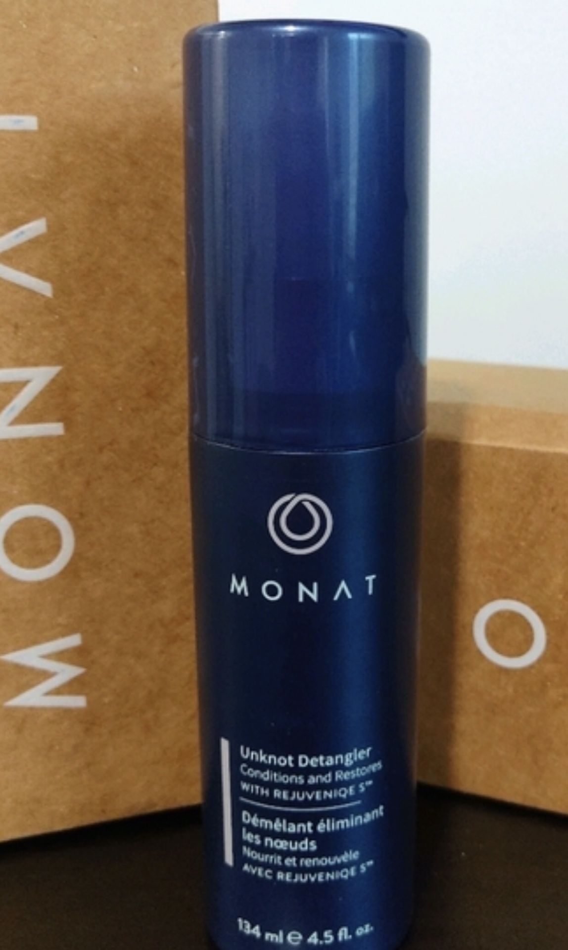 Monat Unot Detangler 