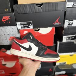 Jordan 1 Low Bred Toe size 6.5Y USED 