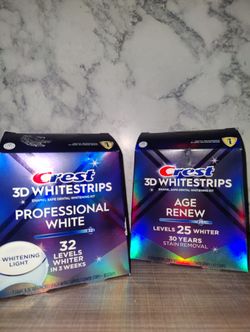 Brand NEW! 🦷   Crest 3D WhiteStrips - Professional White / Age Renew(((PENDING PICK UP)))