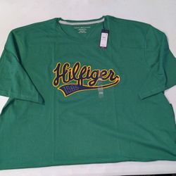 *New* Men's XLarge Tommy Hilfiger Short Sleeve Shirt