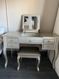 Silver Vanity