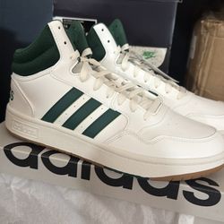 Men’s Adidas shoe