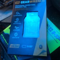 Gear Wrench Professional Bidirectional Diagnostic Tool  3 For 450$