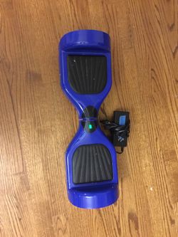 Broken Hover board comes with charger charger works hoverboard turns on but doesn’t drive.