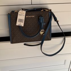 NEW  and Original  Michael Kors, Purse 