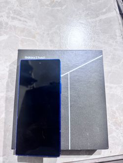Samsung Galaxy Z Fold7 with Box