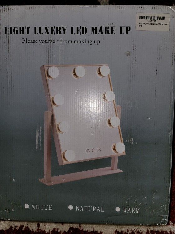Light Luxury LED MAKEUP 