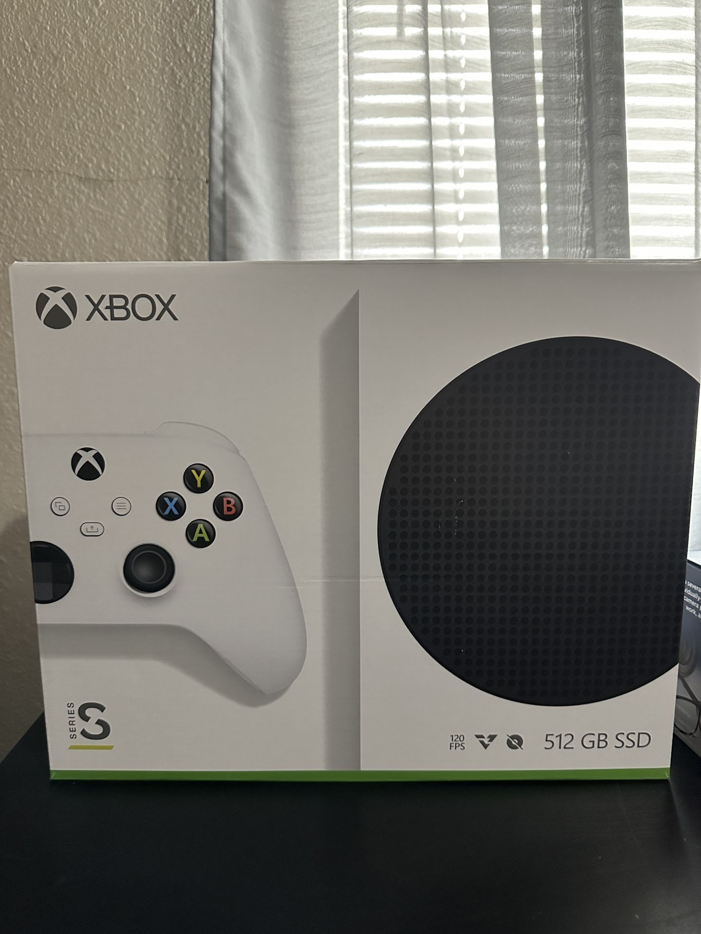 Xbox Series S: 512 GB, One Controller. Comes With Box