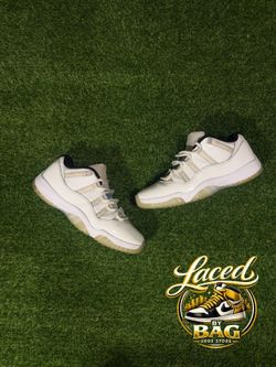 Jordan 11 Legend Blues