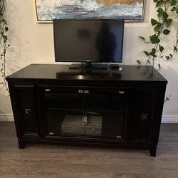 Solid wood entertainment center