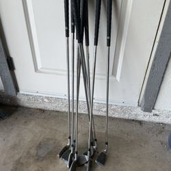 Beginners Golf Clubs