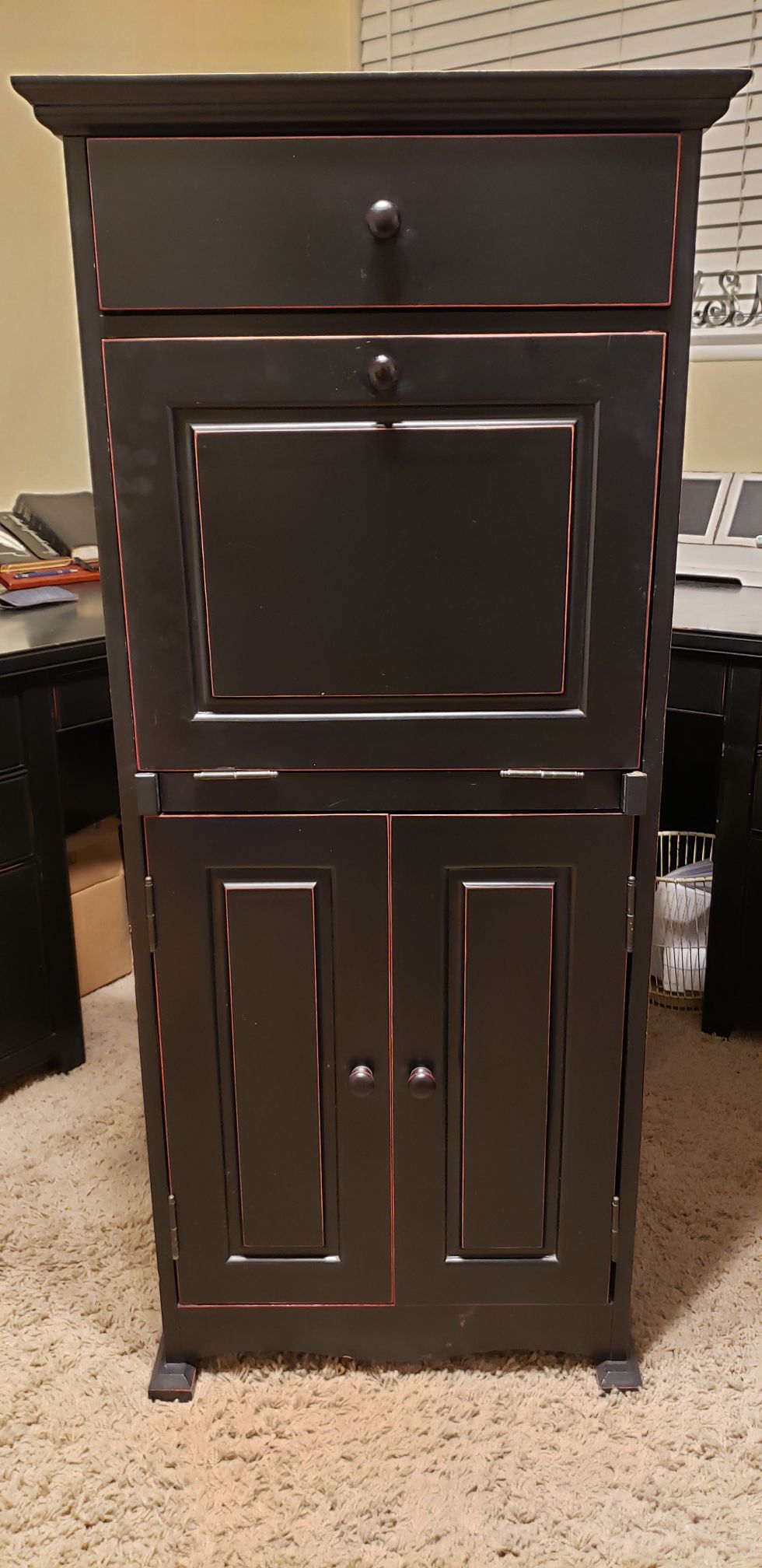 WRITING DESK Black with Red Trimming