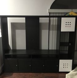 Tv stand