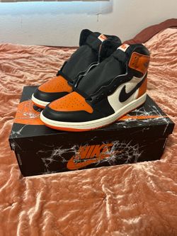 Jordan 1 High M8.5 / W10