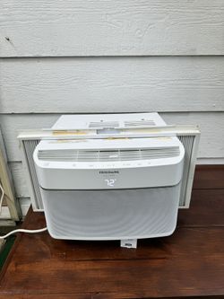 Frigidaire Gallery Window ac.