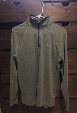 UNDER ARMOUR