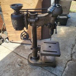 Early Delta Drill Press Bench Top Model DP220 Patina