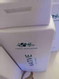 Body wash Native brand new 10 pieces
